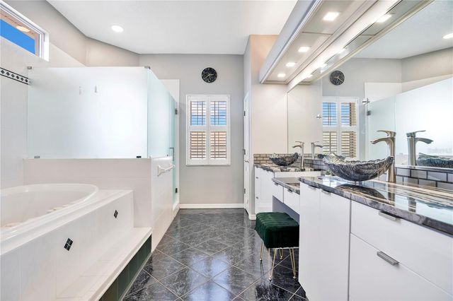 934 SYMPHONY ISLES BOULEVARD, Apollo Beach, FL 33572