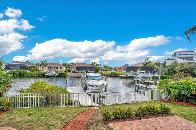 934 SYMPHONY ISLES BOULEVARD, Apollo Beach, FL 33572