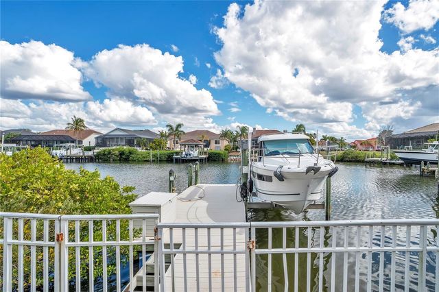 934 SYMPHONY ISLES BOULEVARD, Apollo Beach, FL 33572