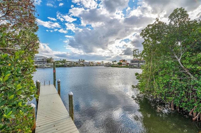 934 SYMPHONY ISLES BOULEVARD, Apollo Beach, FL 33572