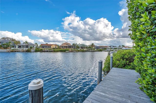 934 SYMPHONY ISLES BOULEVARD, Apollo Beach, FL 33572