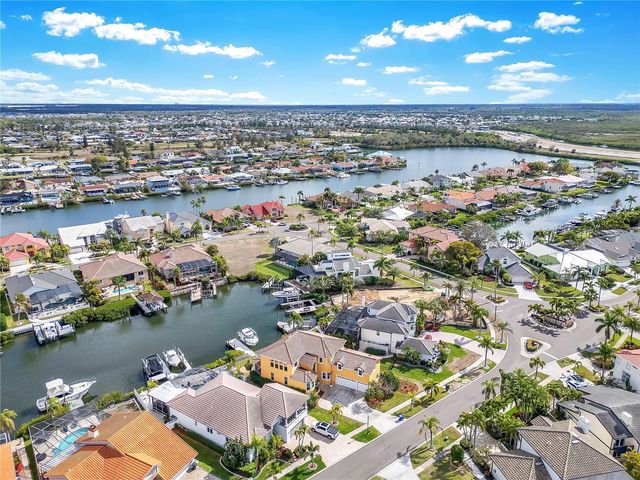 934 SYMPHONY ISLES BOULEVARD, Apollo Beach, FL 33572