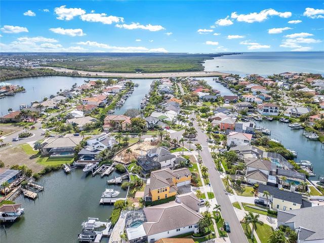 934 SYMPHONY ISLES BOULEVARD, Apollo Beach, FL 33572