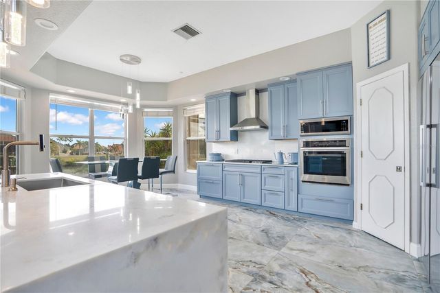 934 SYMPHONY ISLES BOULEVARD, Apollo Beach, FL 33572