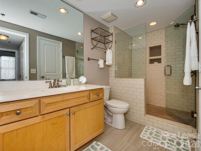 1315 East Boulevard 514, Charlotte, NC 28203