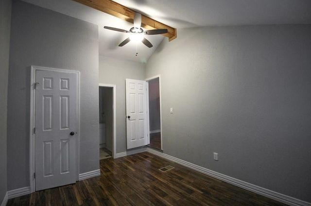 2733 Livingston Avenue, Fort Worth, TX 76110