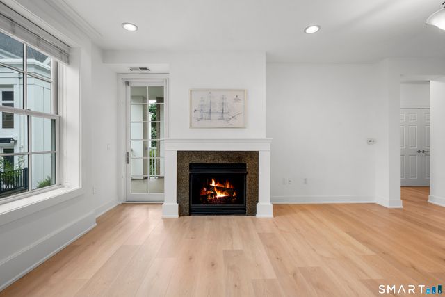 77 Havemeyer Lane 310, Stamford, CT 06902