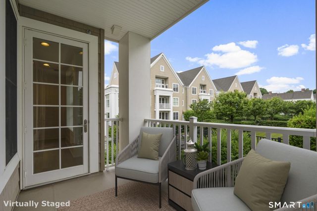 77 Havemeyer Lane 310, Stamford, CT 06902