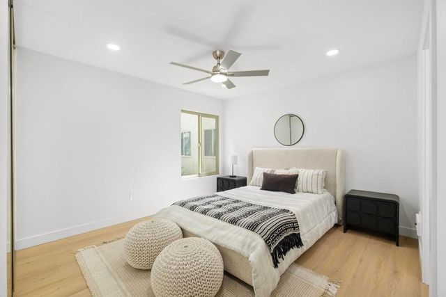 5523 Adobe Falls Road 3, San Diego, CA 92120