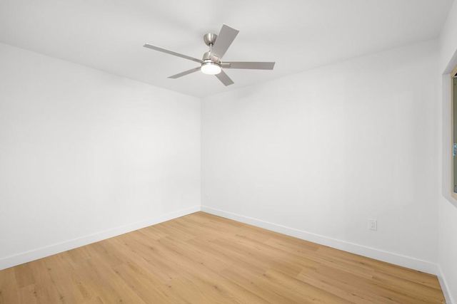 5523 Adobe Falls Road 3, San Diego, CA 92120