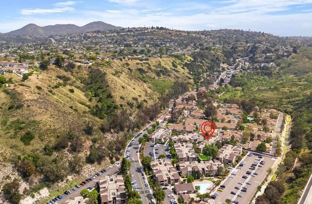 5523 Adobe Falls Road 3, San Diego, CA 92120