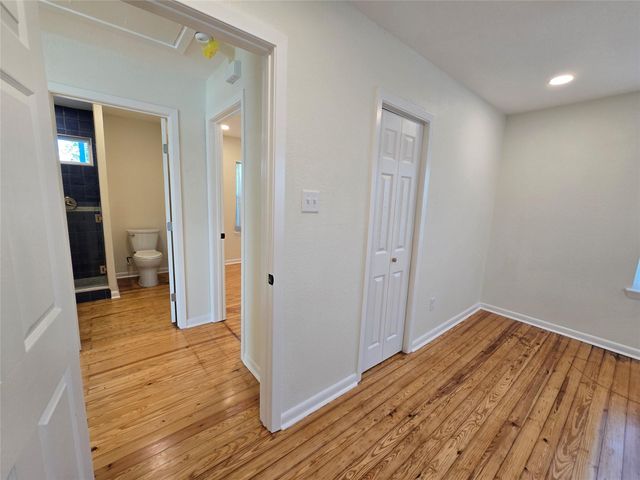 914 Avenue K, Galveston, TX 77550