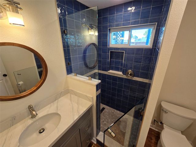 914 Avenue K, Galveston, TX 77550