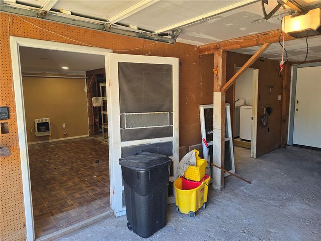 914 Avenue K, Galveston, TX 77550