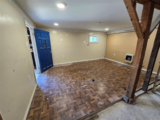 914 Avenue K, Galveston, TX 77550