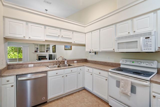1031 Landings Loop, Tallahassee, FL 32311
