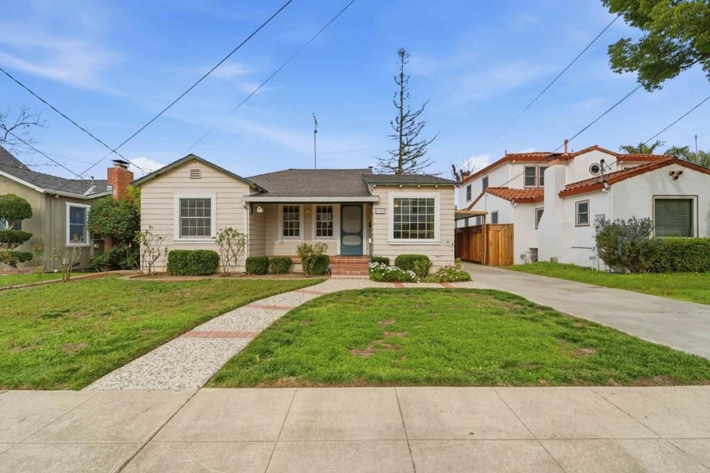 Image 1 of property listing at 1727 Willowhurst Avenue, San Jose, CA 95125
