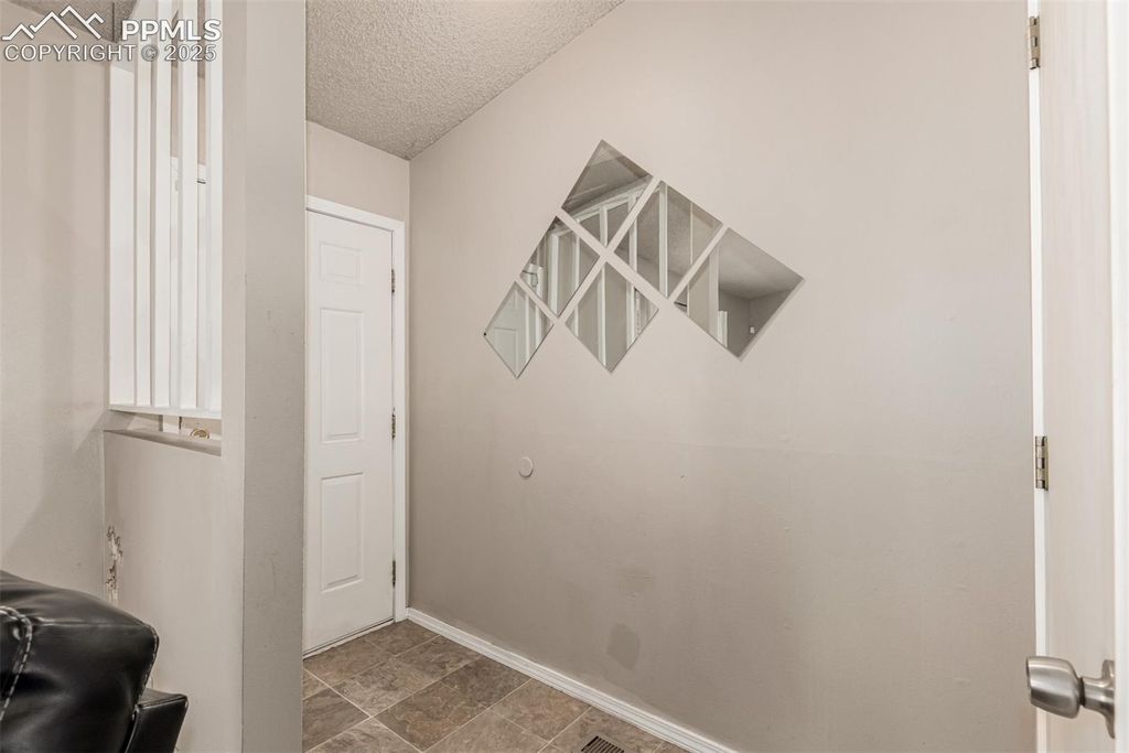 3310 Bridgewater Drive, Colorado Springs, CO 80916 — photo 4