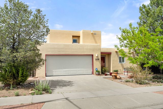 3218 Nizhoni Drive, Santa Fe, NM 87507
