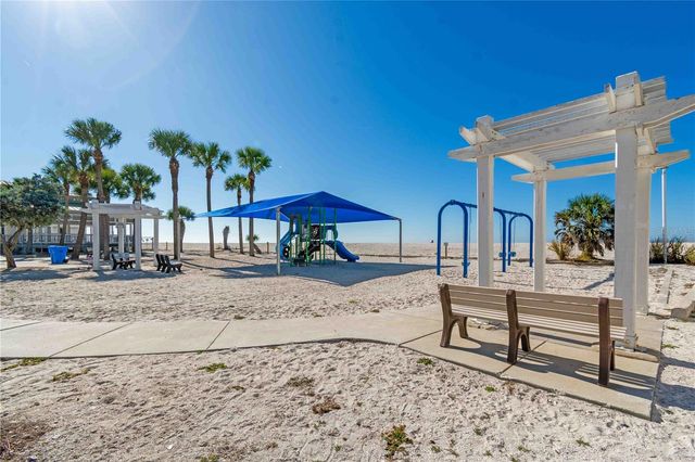 35 79TH TERRACE, Treasure Island, FL 33706