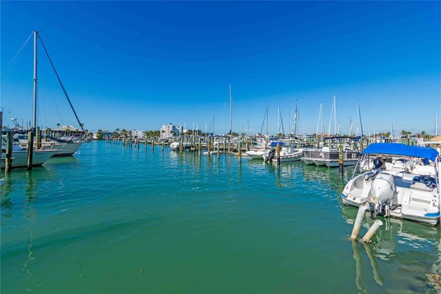 35 79TH TERRACE, Treasure Island, FL 33706