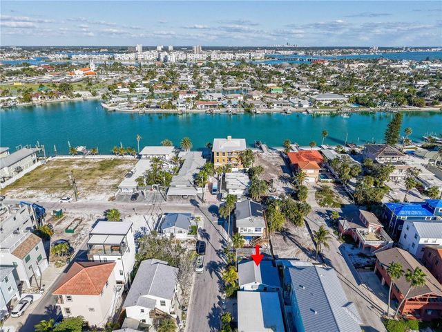 35 79TH TERRACE, Treasure Island, FL 33706