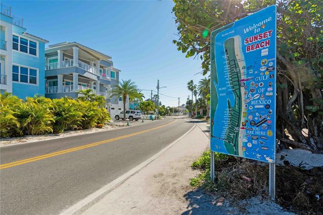 35 79TH TERRACE, Treasure Island, FL 33706