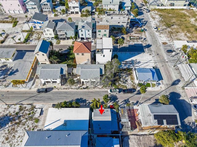 35 79TH TERRACE, Treasure Island, FL 33706