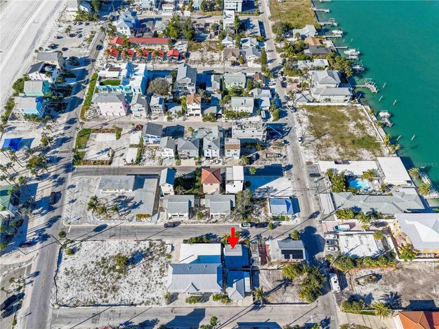 35 79TH TERRACE, Treasure Island, FL 33706