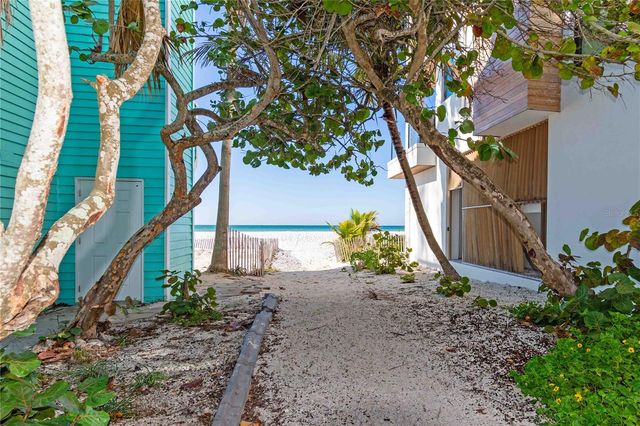 35 79TH TERRACE, Treasure Island, FL 33706