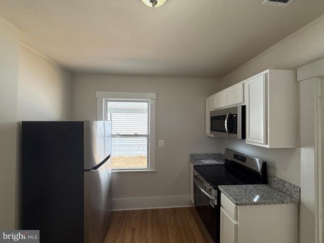 163 BEND FARM RD, Fredericksburg, VA 22408