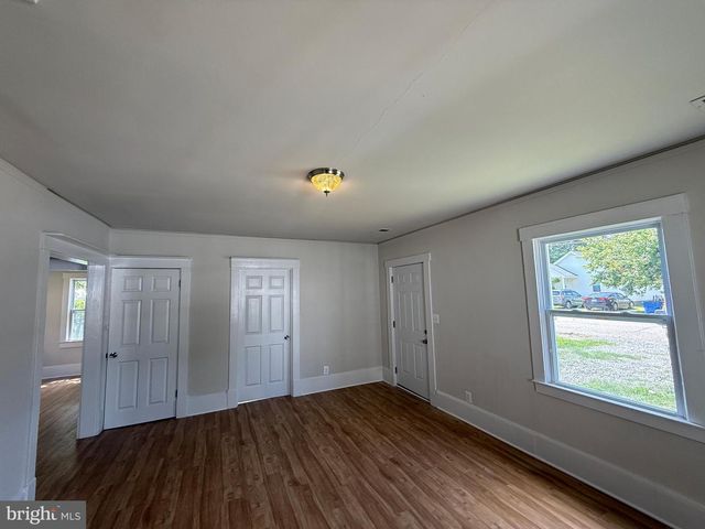 163 BEND FARM RD, Fredericksburg, VA 22408