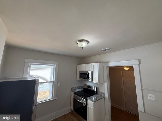 163 BEND FARM RD, Fredericksburg, VA 22408