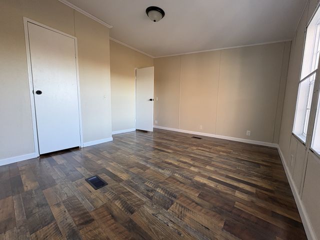 298 Leonard Jackson Rd, Waynesboro, TN 38485