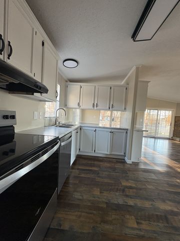 298 Leonard Jackson Rd, Waynesboro, TN 38485