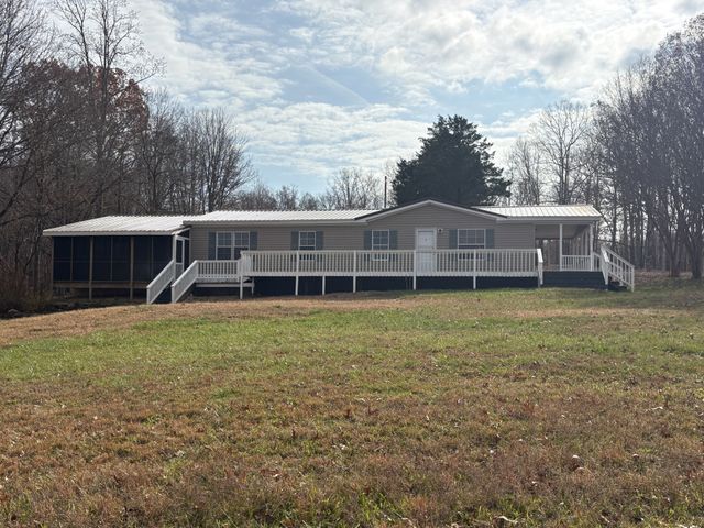 298 Leonard Jackson Rd, Waynesboro, TN 38485