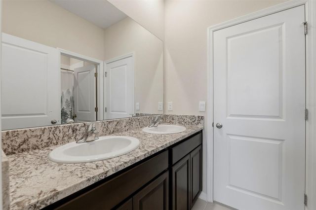 32337 CONCHSHELL SAIL STREET, Wesley Chapel, FL 33545