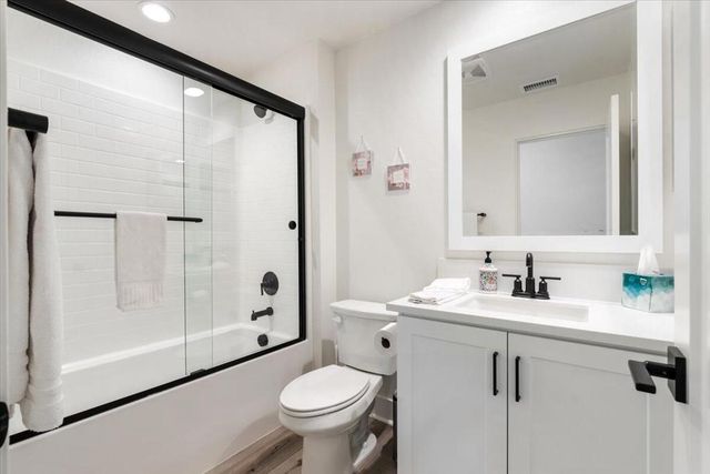 80411 Whisper Rock Way, La Quinta, CA 92253