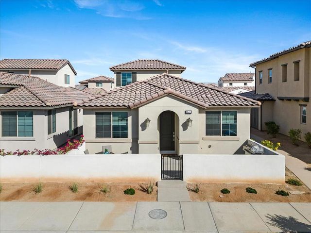 80411 Whisper Rock Way, La Quinta, CA 92253