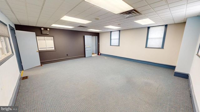 43 W CHURCH ST, Blackwood, NJ 08012