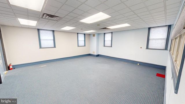 43 W CHURCH ST, Blackwood, NJ 08012