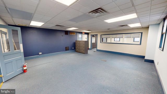 43 W CHURCH ST, Blackwood, NJ 08012