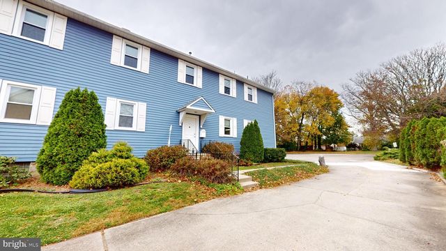 43 W CHURCH ST, Blackwood, NJ 08012