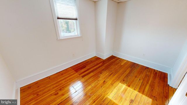 43 W CHURCH ST, Blackwood, NJ 08012