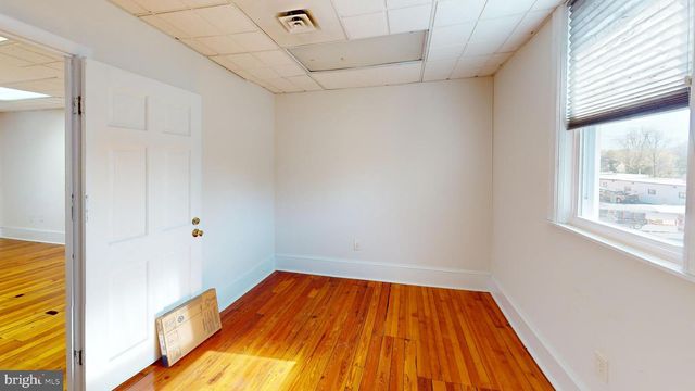 43 W CHURCH ST, Blackwood, NJ 08012