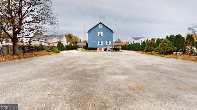 43 W CHURCH ST, Blackwood, NJ 08012
