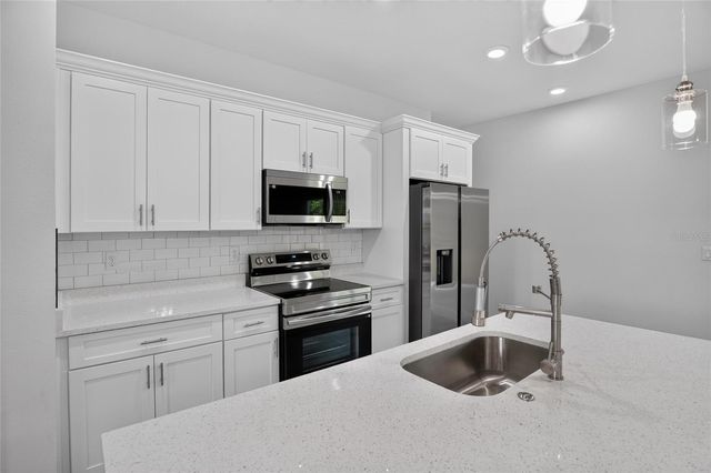 7959 N SARAZEN DRIVE, Citrus Springs, FL 34434