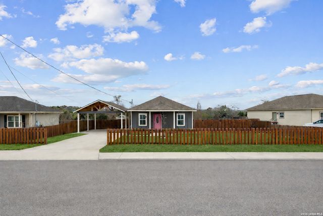 441 Cimarron, Spring Branch, TX 78070