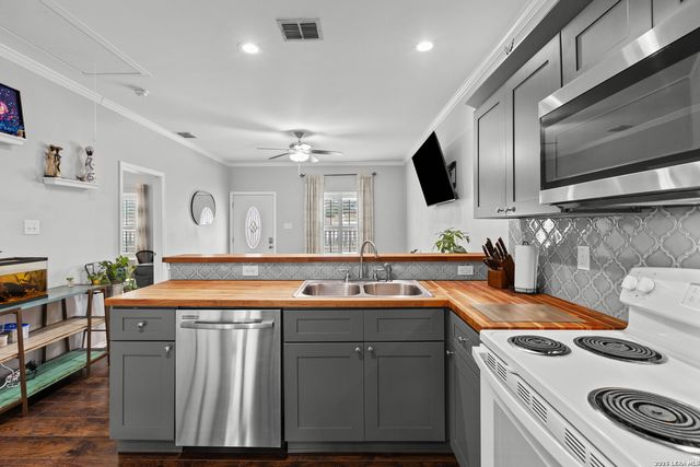 441 Cimarron, Spring Branch, TX 78070