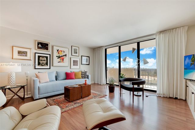 600 Biltmore Way 1018, Coral Gables, FL 33134